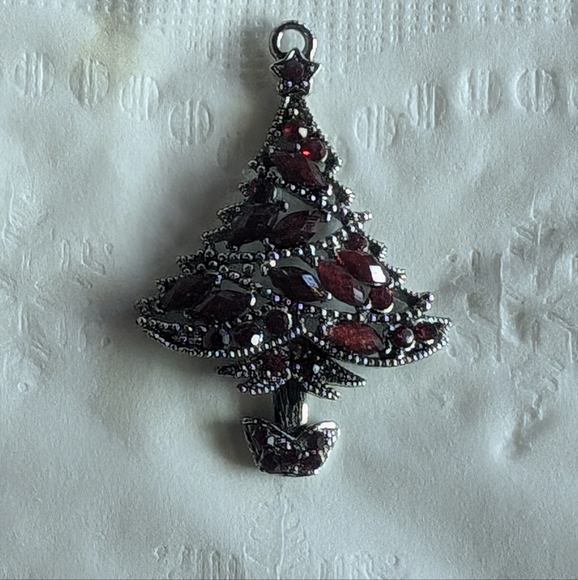 Classy Minimalist Silver Tone Red Rhinestone Christmas Tree Pendant - Picture 4 of 7